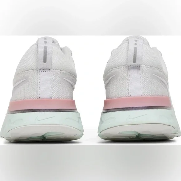 Nike React Infinity Run Flyknit 2 'Platinum Tint' - Picture 6 of 6